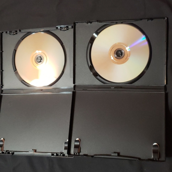 Multiple DVD'S - Picture 7 of 14